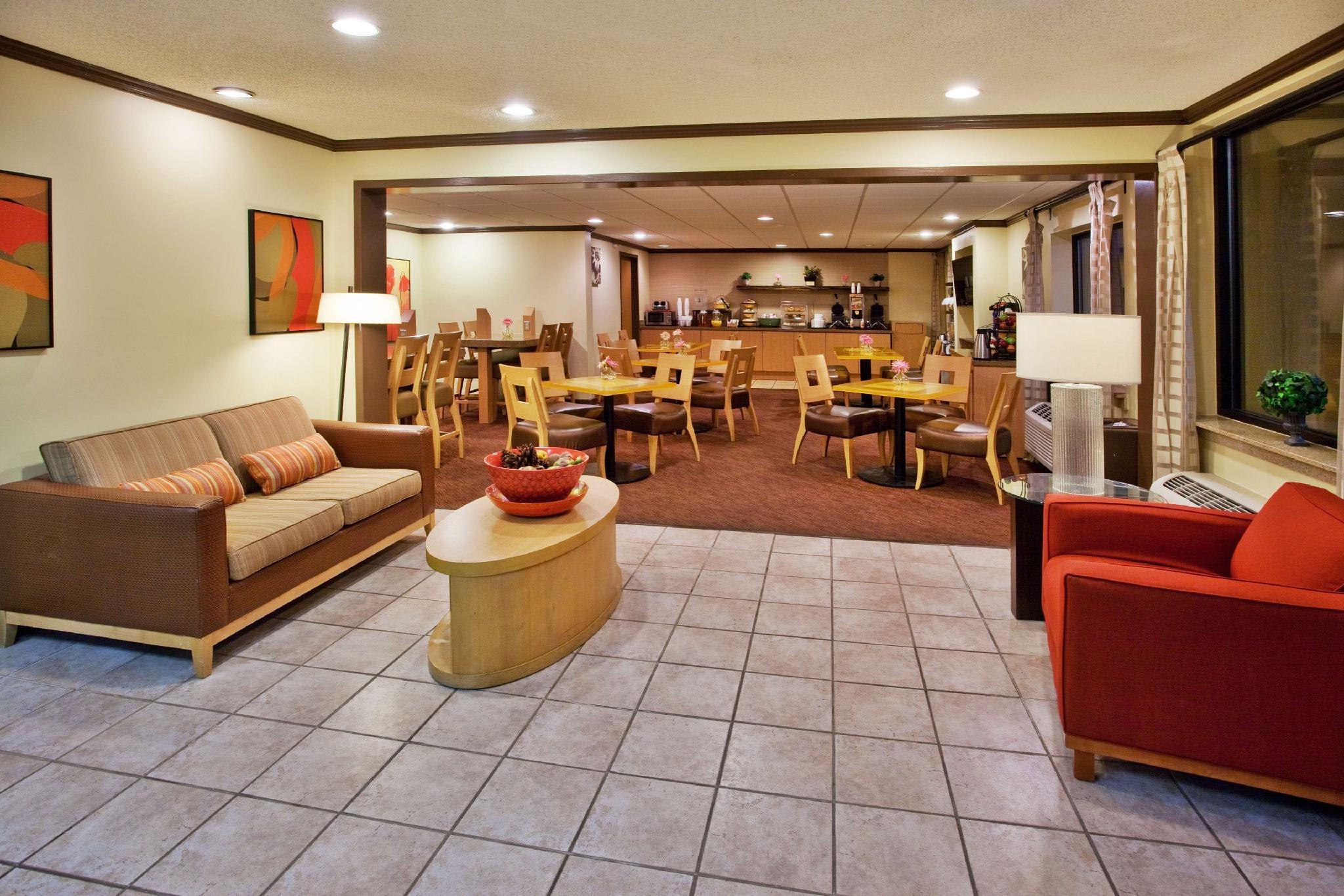 Spark By Hilton Savannah Midtown מראה חיצוני תמונה