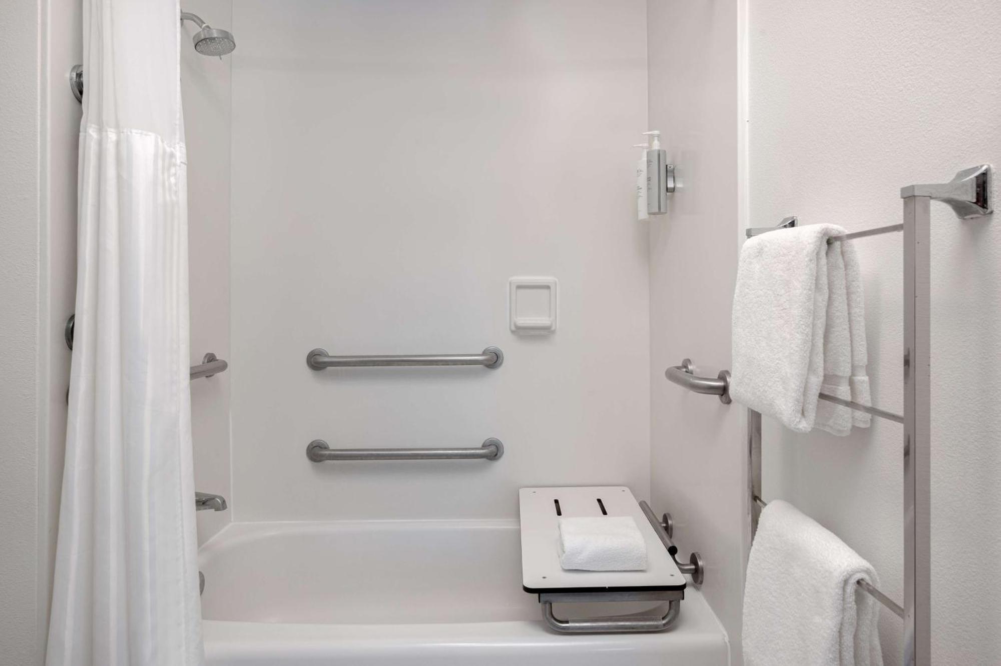 Spark By Hilton Savannah Midtown מראה חיצוני תמונה