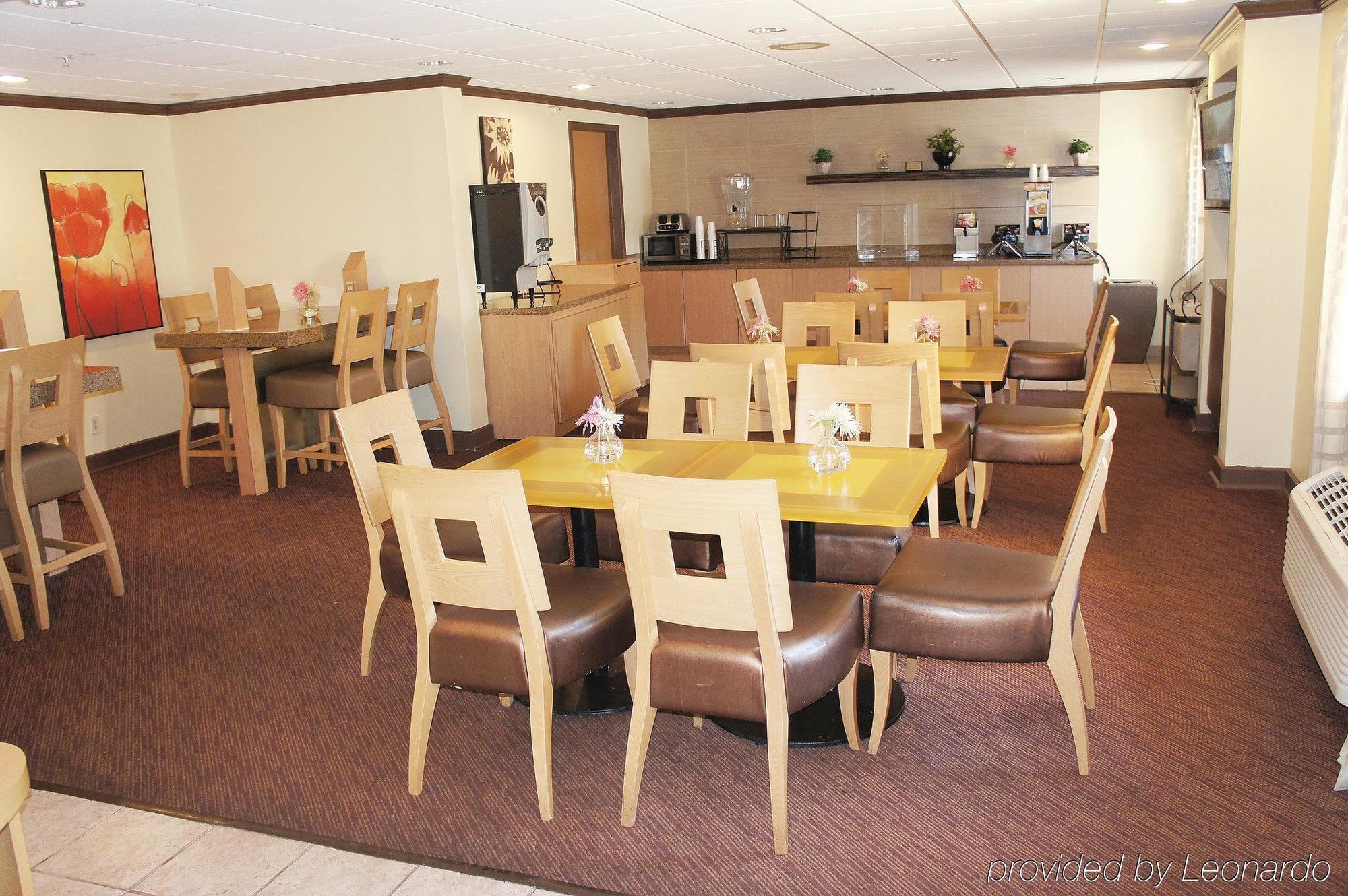 Spark By Hilton Savannah Midtown מראה חיצוני תמונה